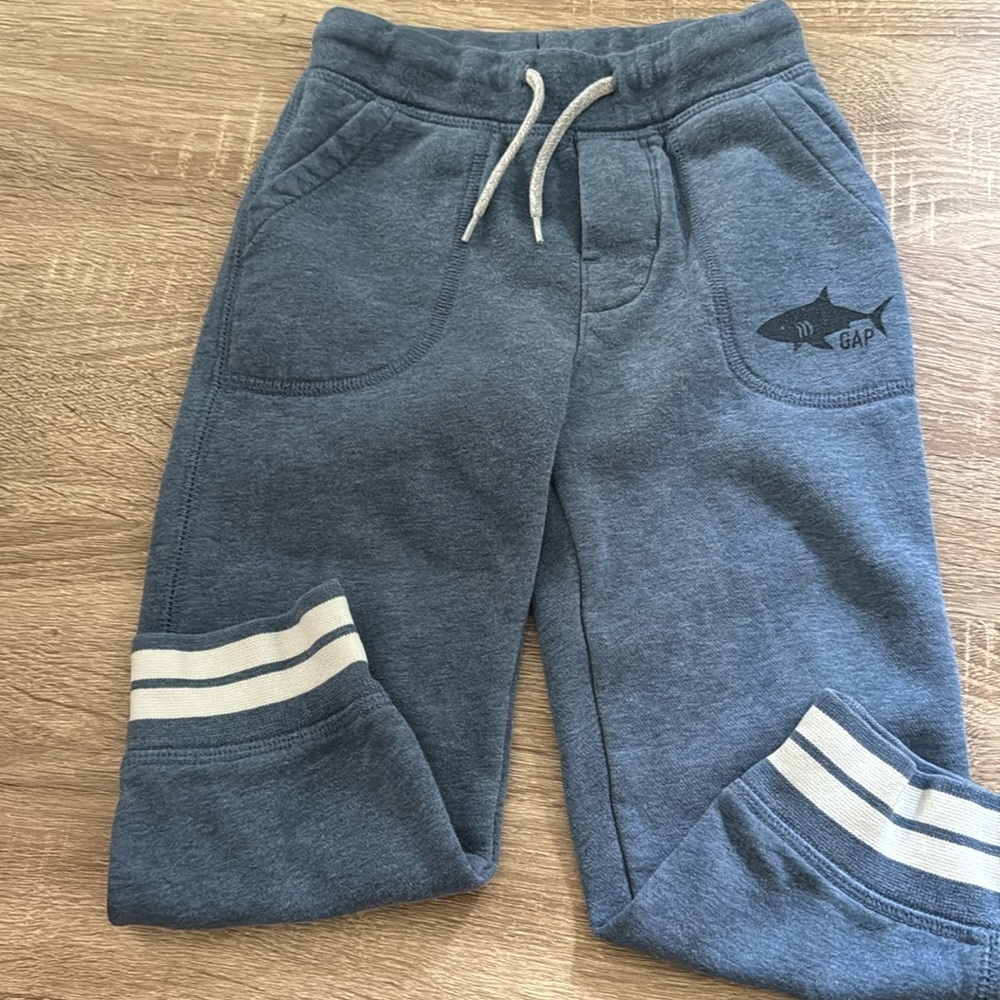 GAP Pants